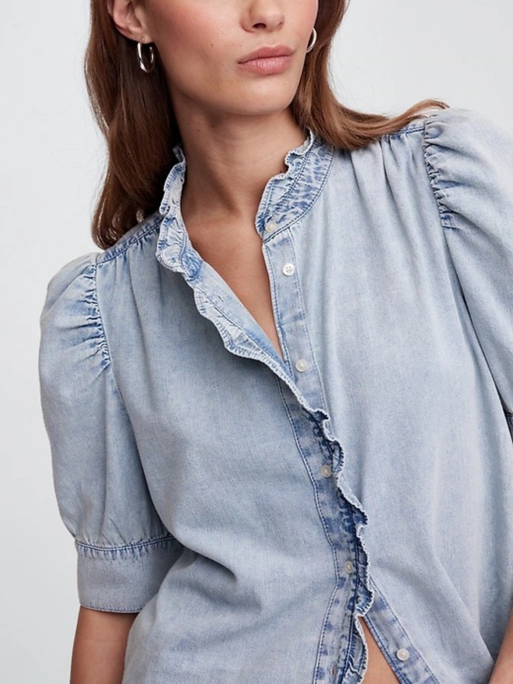 GAP Puff Sleeve Ruffle Denim Shirt Button Down Top Light Wash Indigo Size Medium